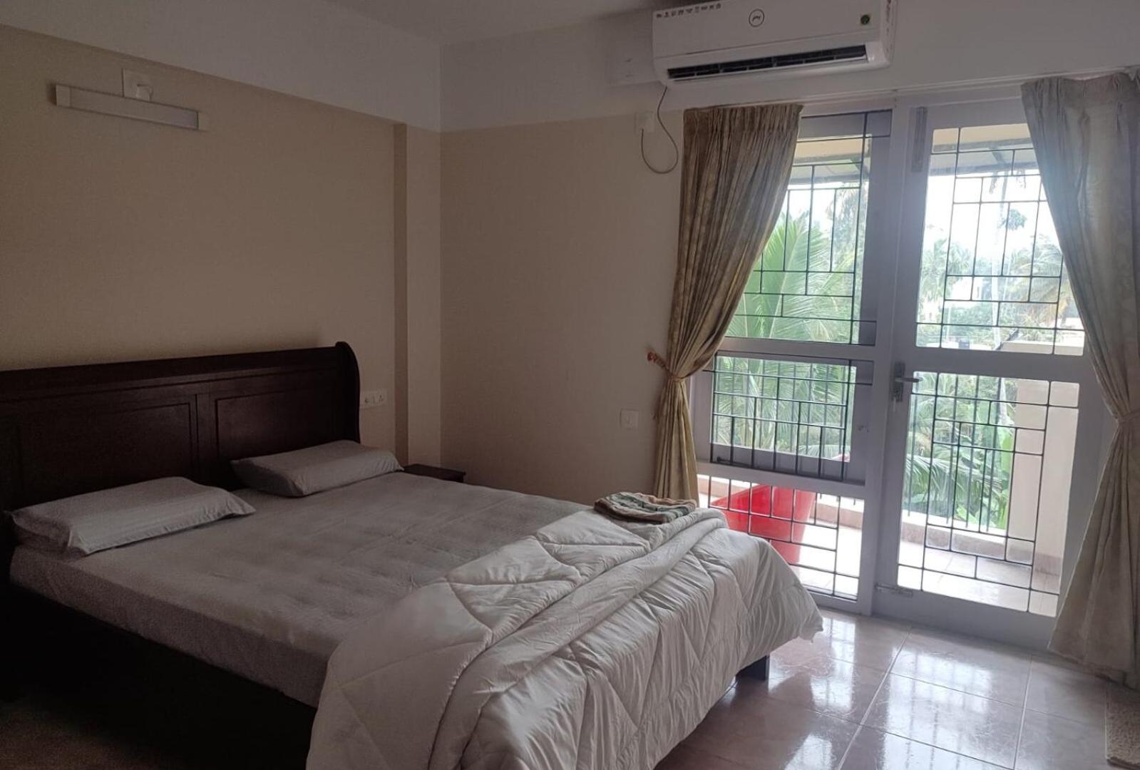 Silver Oaks Flat Sc Golf Links Road Kowdiar Thiruvananthapuram By Probity Ventures 외부 사진