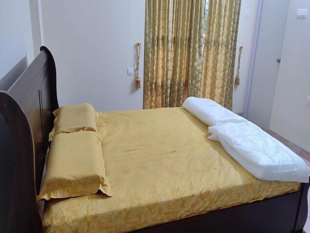 Silver Oaks Flat Sc Golf Links Road Kowdiar Thiruvananthapuram By Probity Ventures 외부 사진